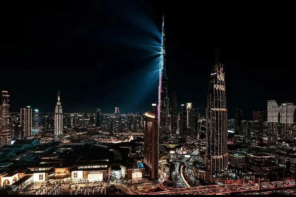 Burj Khalifa & Fountain View In Downtown - Opposite To Dubai Mall - Super High Floor - Big Balcony Setup Apartmán