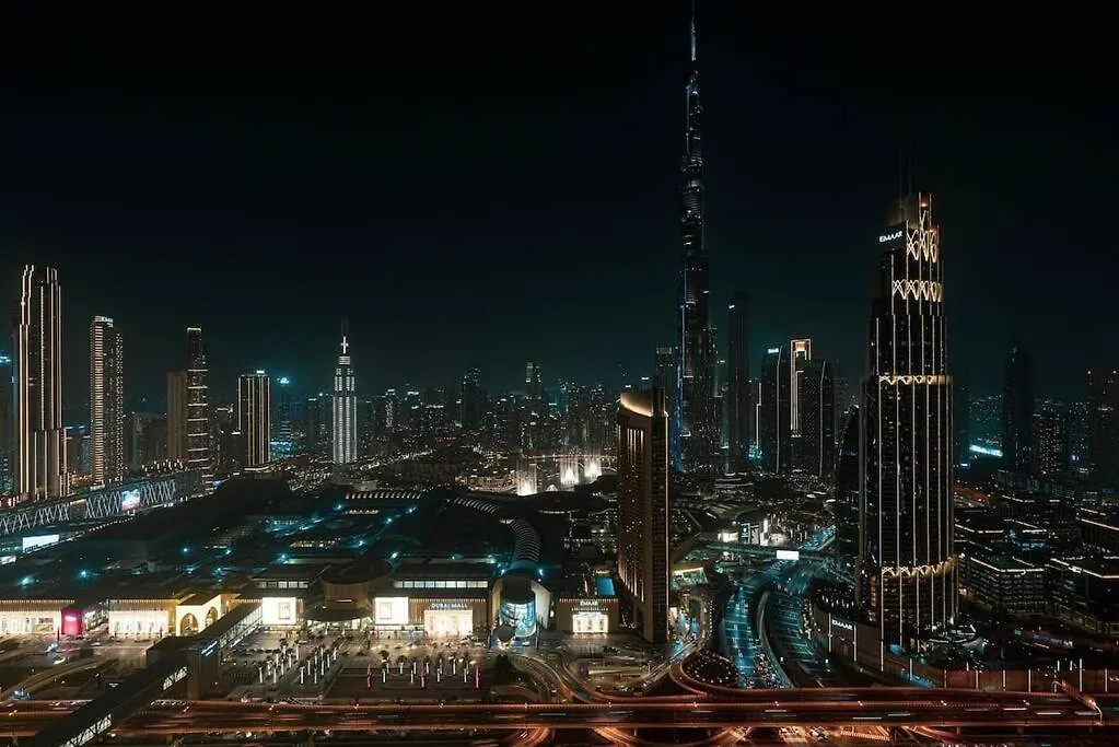 Burj Khalifa & Fountain View In Downtown - Opposite To Dubai Mall - Super High Floor - Big Balcony Setup